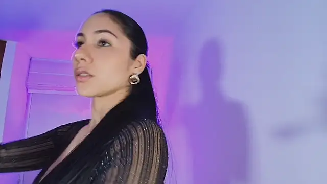 ArianaReynoldss online show from November 13, 2025, 10:13 pm