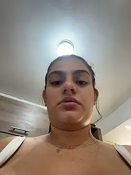 Snapshot of carlafox05 chatting on July 15, 2026, 3:08 pm carlafox05 online show from July 15, 2026, 3:08 pm