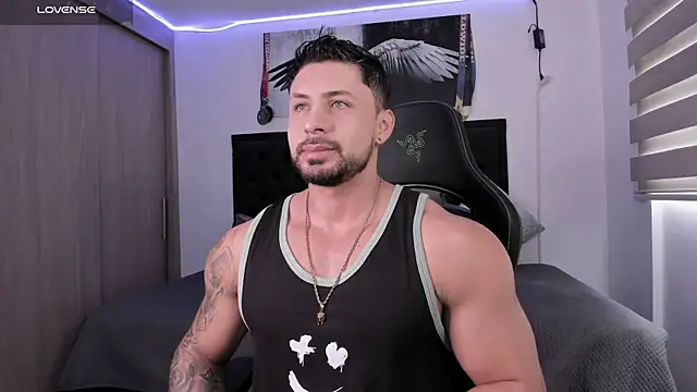 santi aesthetic online show from January 8, 2026, 3:29 pm