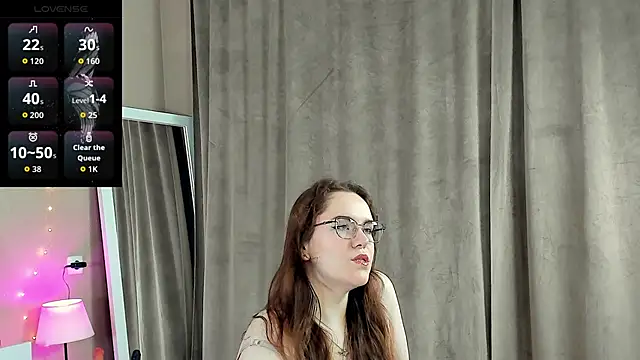 Snapshot of Kristy_na chatting on November 22, 2025, 2:10 am Kristy na online show from November 22, 2025, 2:10 am