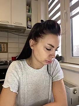 Snapshot of Anna_Nobel chatting on February 4, 2026, 6:30 am Anna Nobel online show from February 4, 2026, 6:30 am