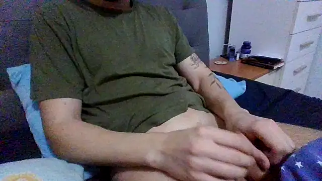 tipetto06 online show from November 20, 2025, 4:29 pm