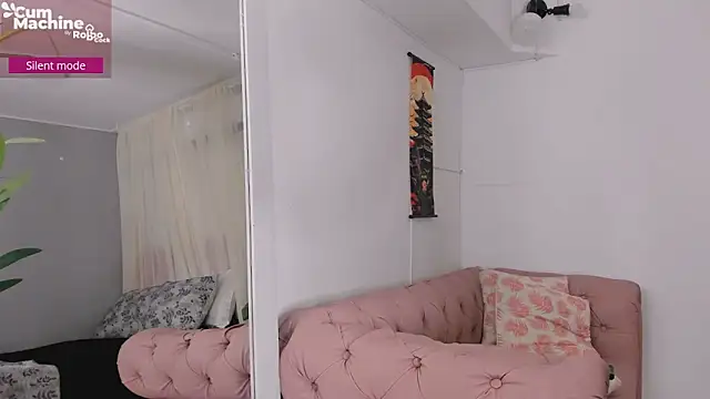 MelanieMiller  online show from October 24, 2025, 5:50 am