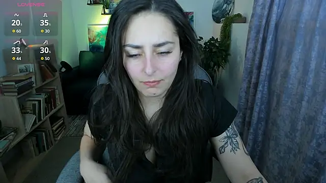 Snapshot of ValeriiMills chatting on April 27, 2026, 3:10 pm ValeriiMills online show from April 27, 2026, 3:10 pm