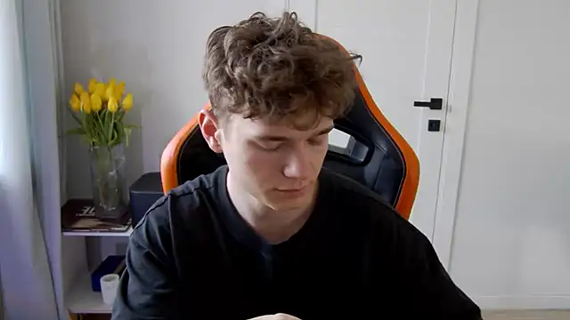 DanyDavis online show from March 13, 2026, 7:57 am