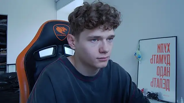 DanyDavis online show from October 12, 2025, 8:37 am