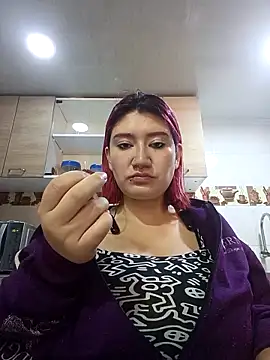 Snapshot of Cerecitaa02_ chatting on March 6, 2026, 11:00 pm Cerecitaa02 online show from March 6, 2026, 11:00 pm