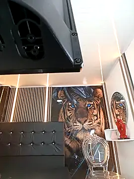 Cerecitaa02  online show from February 19, 2026, 11:34 pm