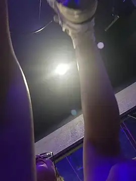 Pretty roxxyy online show from February 13, 2026, 11:21 am