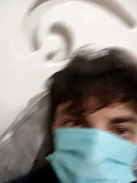 Snapshot of leona633 chatting on March 21, 2025, 10:06 pm leona633 online show from March 21, 2025, 10:06 pm