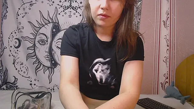 Thighswithspikes online show from September 23, 2025, 9:38 am