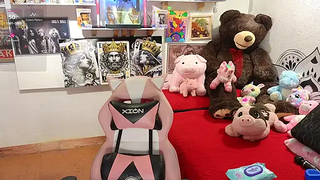 sweet-temptation  online show from March 11, 2026, 3:33 am