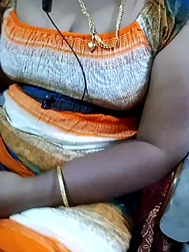 Snapshot of tamiltady chatting on October 11, 2025, 6:03 am tamiltady online show from October 11, 2025, 6:03 am