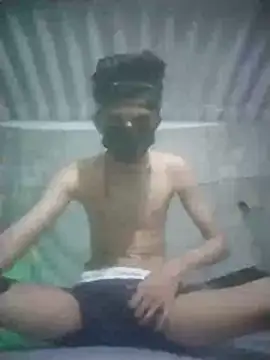 HannanKhan25 online show from February 17, 2026, 8:17 pm