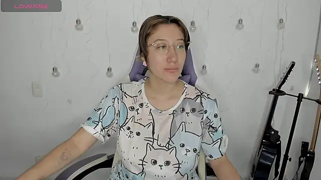 Snapshot of Lissa_Kim1 chatting on February 23, 2026, 1:12 pm Lissa Kim1 online show from February 23, 2026, 1:12 pm