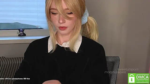 Snapshot of sweetuniporn chatting on November 9, 2025, 8:40 am sweetuniporn online show from November 9, 2025, 8:40 am