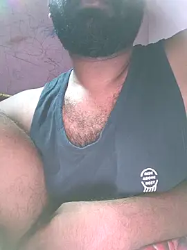 UrbanUtopia online show from November 17, 2025, 4:44 pm