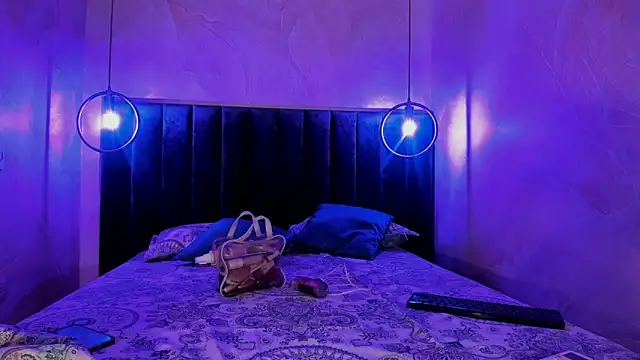 Snapshot of AlissaJoness chatting on November 10, 2025, 11:37 am AlissaJoness online show from November 10, 2025, 11:37 am