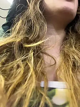 Snapshot of Baby__Otaku chatting on March 14, 2026, 12:05 am Baby Otaku online show from March 14, 2026, 12:05 am