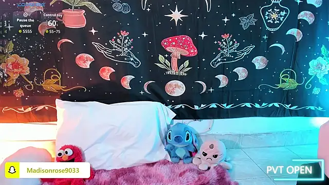 Snapshot of Maddy_rosse12 chatting on September 30, 2025, 4:35 pm Maddy rosse12 online show from September 30, 2025, 4:35 pm
