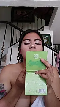 Snapshot of Maddy_rosse12 chatting on April 8, 2026, 4:19 pm Maddy rosse12 online show from April 8, 2026, 4:19 pm