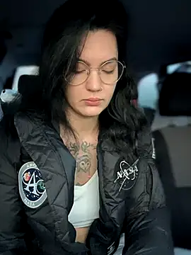 Snapshot of MeekyRich chatting on October 31, 2025, 1:13 am MeekyRich online show from October 31, 2025, 1:13 am