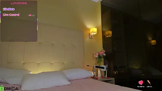 Snapshot of Sowetly chatting on December 17, 2025, 1:21 am Sowetly online show from December 17, 2025, 1:21 am