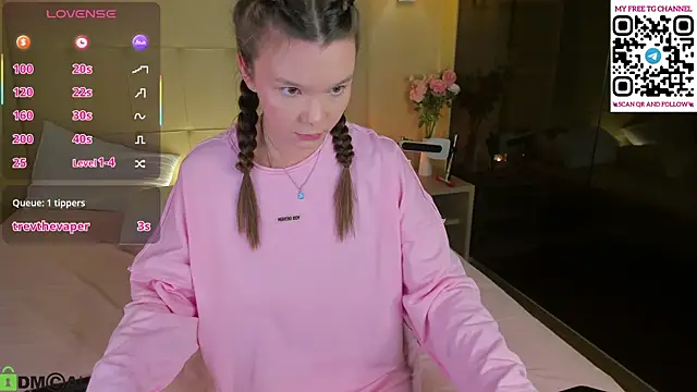 Snapshot of Sowetly chatting on December 14, 2025, 1:12 am Sowetly online show from December 14, 2025, 1:12 am