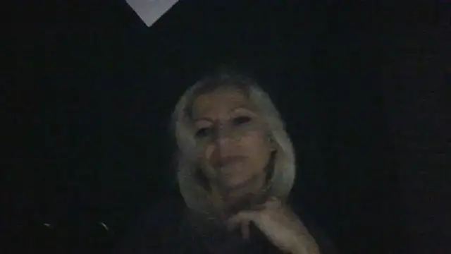 Snapshot of AidaRay chatting on November 9, 2025, 4:00 pm AidaRay online show from November 9, 2025, 4:00 pm