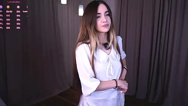 Snapshot of CupSizeGirl chatting on November 1, 2025, 1:27 pm CupSizeGirl online show from November 1, 2025, 1:27 pm