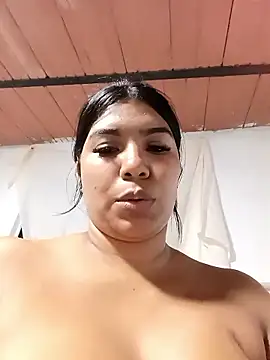 Snapshot of kalifa3210 chatting on January 18, 2026, 4:05 am kalifa3210 online show from January 18, 2026, 4:05 am