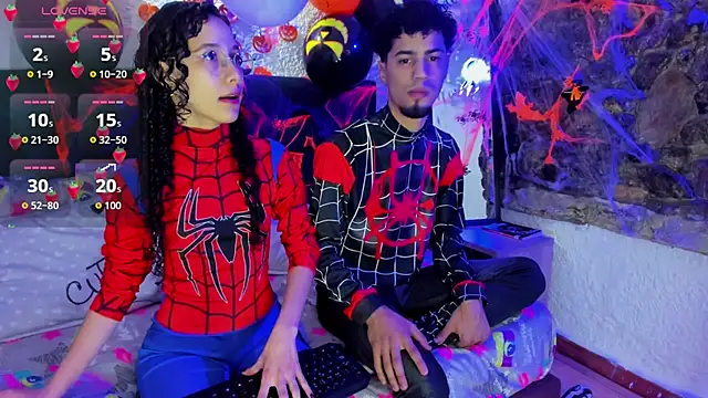 JennMuriel  online show from October 31, 2025, 12:57 pm