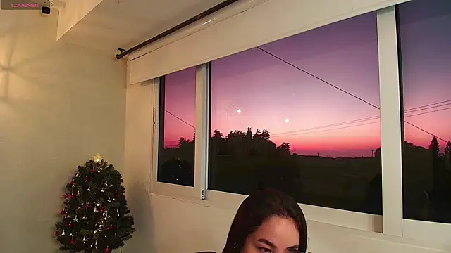 Snapshot of _Victoria_Collins chatting on November 27, 2025, 10:48 am Victoria Collins online show from November 27, 2025, 10:48 am