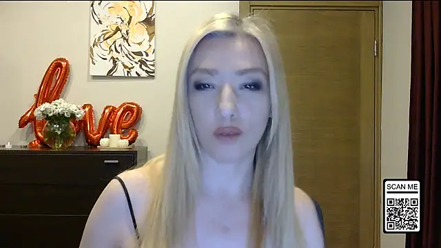 Wild Silk Desire online show from February 23, 2026, 5:02 pm