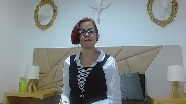 Snapshot of amanda_ramirez chatting on October 24, 2025, 7:57 pm amanda ramirez online show from October 24, 2025, 7:57 pm