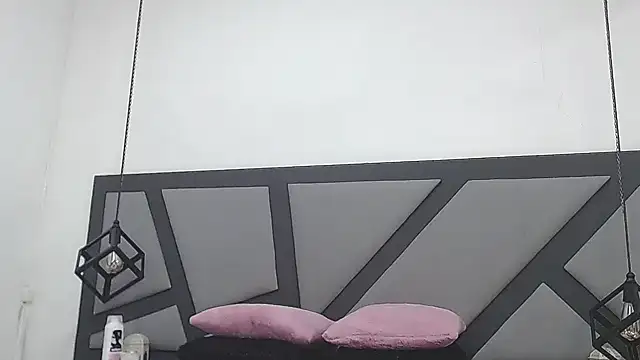 Snapshot of amanda_ramirez chatting on May 9, 2026, 7:50 pm amanda ramirez online show from May 9, 2026, 7:50 pm