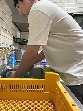 Nudistboyy22 online show from December 2, 2025, 12:40 pm