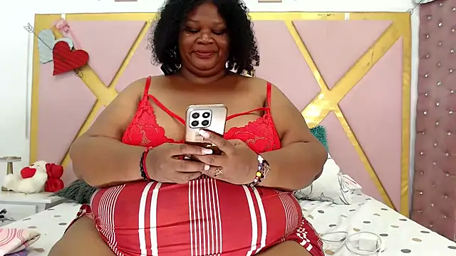 Exoticbigmandy online show from October 13, 2025, 1:56 pm