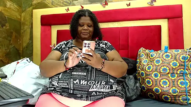 Snapshot of Exoticbigmandy chatting on November 12, 2025, 9:07 pm Exoticbigmandy online show from November 12, 2025, 9:07 pm