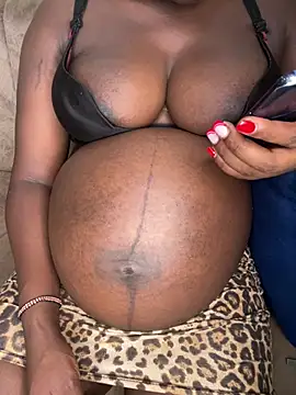 Snapshot of bignipple254 chatting on March 8, 2026, 7:39 pm bignipple254 online show from March 8, 2026, 7:39 pm