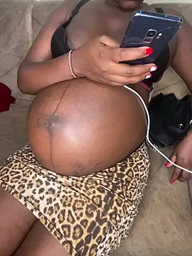 Snapshot of bignipple254 chatting on February 27, 2026, 8:19 pm bignipple254 online show from February 27, 2026, 8:19 pm