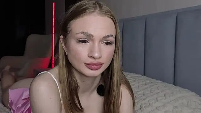 Snapshot of Pussyya777 chatting on April 27, 2026, 11:52 am Pussyya777 online show from April 27, 2026, 11:52 am