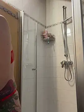 LucyLingerie78 online show from October 10, 2025, 2:40 pm