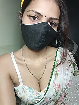 Isha Sax online show from November 7, 2025, 6:29 am