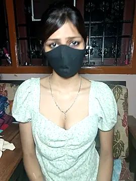 Isha Sax online show from October 2, 2025, 7:28 pm