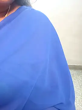 Snapshot of Anjali69s chatting on September 22, 2025, 4:40 am Anjali69s online show from September 22, 2025, 4:40 am