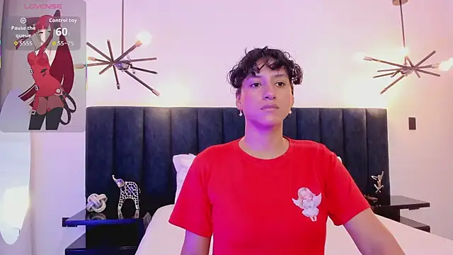 Snapshot of niia7 chatting on November 20, 2025, 7:36 pm niia7 online show from November 20, 2025, 7:36 pm