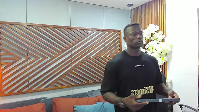 MarcusBlack  online show from November 24, 2025, 11:32 am