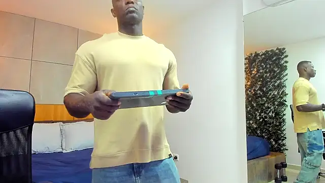 MarcusBlack  online show from March 30, 2026, 11:44 am