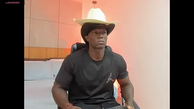 Snapshot of MarcusBlack_ chatting on April 23, 2026, 12:22 pm MarcusBlack online show from April 23, 2026, 12:22 pm